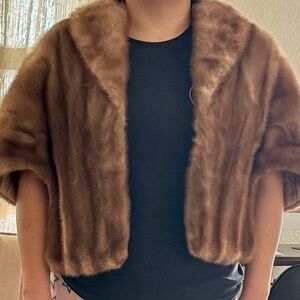 Luxurious mademoiselle vintage fox fur cape from the 1950’s